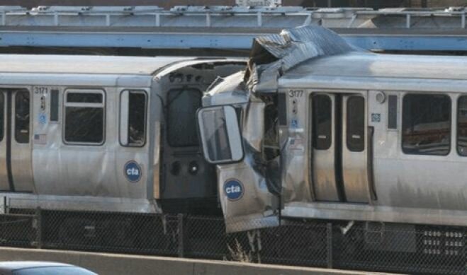 Причиной столкновения поездов в метро Чикаго мог стать преступный умысел