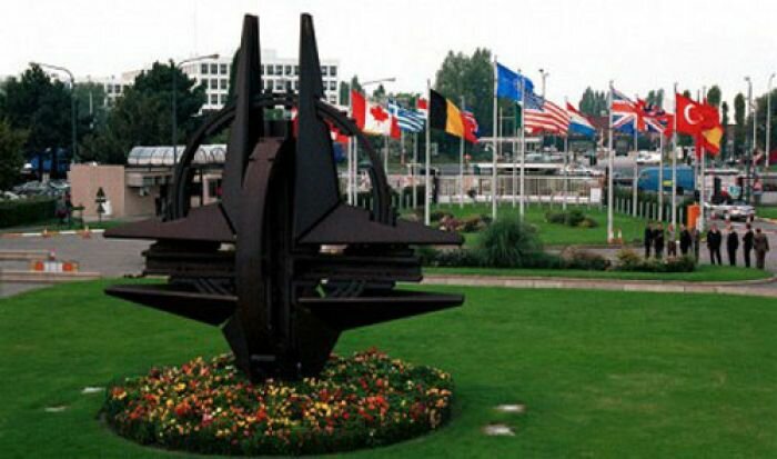 НАТО признало проигрыш Киева в борьбе с ополченцами