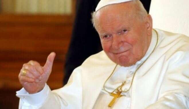 Наркоманы потеряли украденный пузырек с кровью Иоанна Павла II