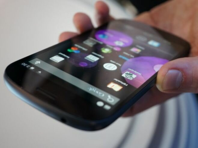 В России стартовали продажи YotaPhone 2